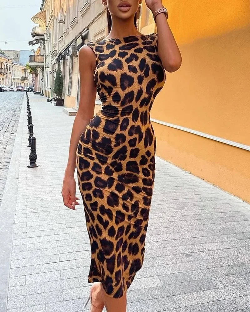 Sexy Leopard Print Dress Women Fashion Backless Sheath Bodycon Prom Gown Sleeveless Female Party Dress ladies Vestido Robe
Sexy Leopard Print Dress Women Fashion Backless Sheath Bodycon Prom Gown Sleeveless Female Party Dress ladies Vestido Robe