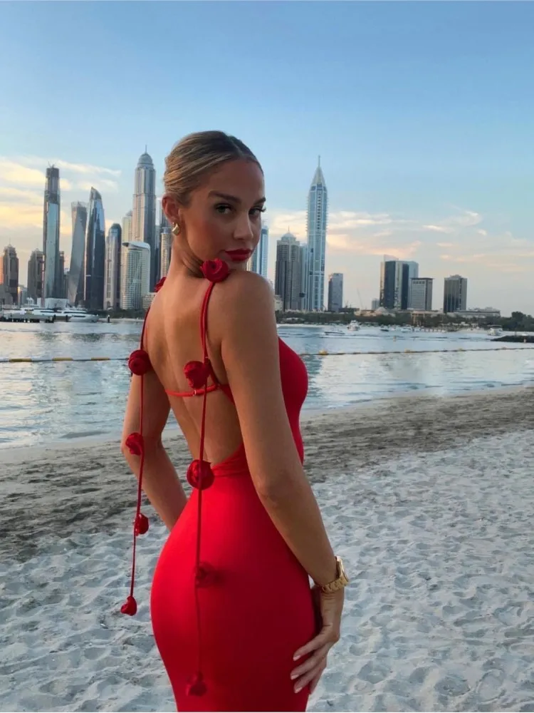 Backless Sleeveless Slim Fit Robes 2023 Fashion Evening Party Gowns Elegant Red 3D Flower Spaghetti Strap Dress For Women Sexy
Backless Sleeveless Slim Fit Robes 2023 Fashion Evening Party Gowns Elegant Red 3D Flower Spaghetti Strap Dress For Women Sexy