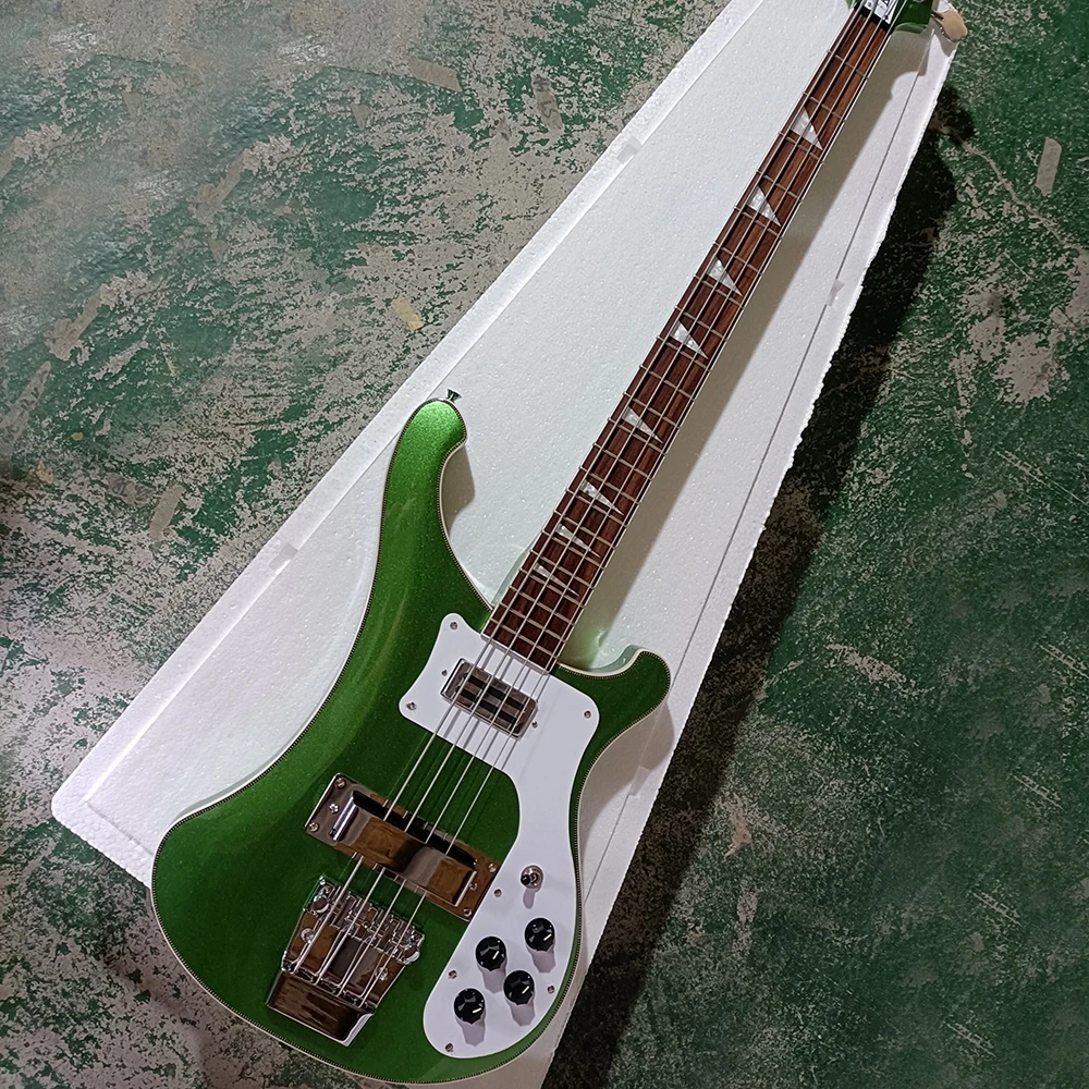4 Strings Metal Green Electric Bass Guitar with Rosewood Fretboard Customizable
4 Strings Metal Green Electric Bass Guitar with Rosewood Fretboard Customizable