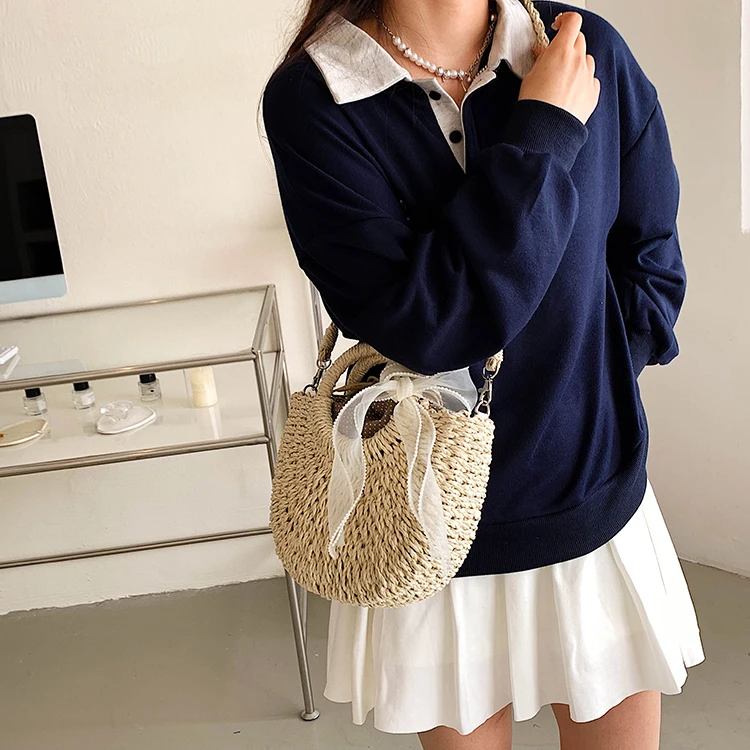 Sac à main paille et noeud en soie Sac à main paille et noeud en soie