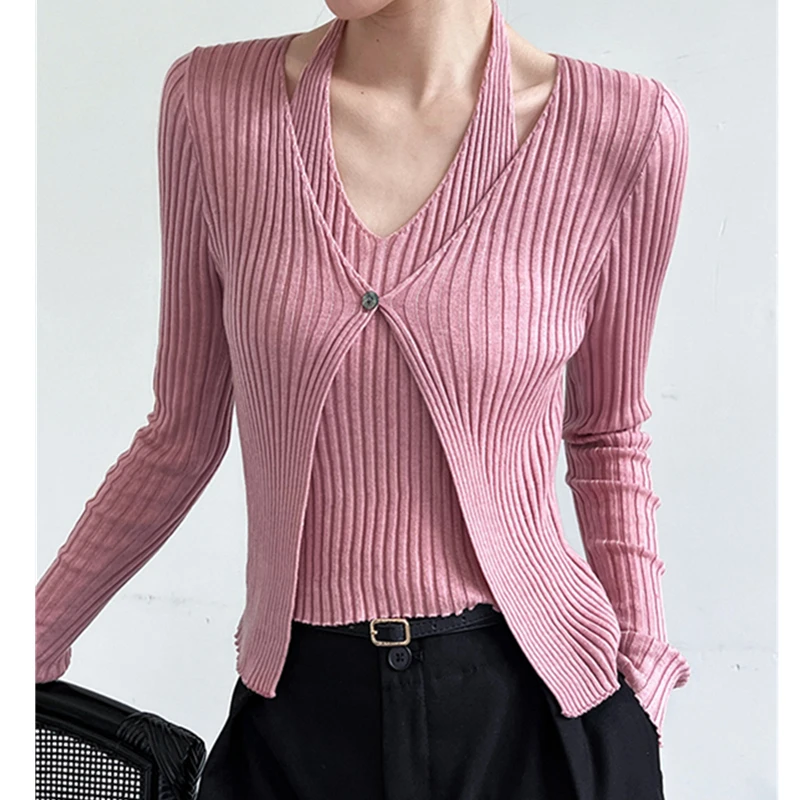 Spring Autumn Fashion New Fake Two Piece Hanging Neck Long Sleeve Knitted Slim Retro Spicy Girl Underlay Sweater For Women
Spring Autumn Fashion New Fake Two Piece Hanging Neck Long Sleeve Knitted Slim Retro Spicy Girl Underlay Sweater For Women