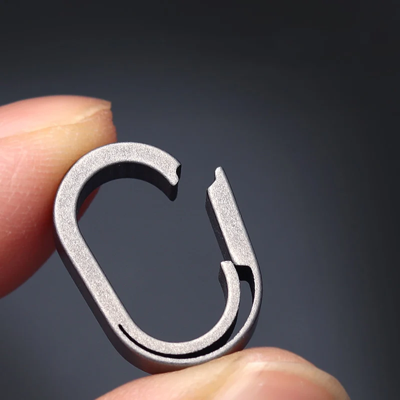 Click Clasp Titanium Link Clasp Keychain Open Mini Small Bracelet Clasp Accessories Springless Construction
Click Clasp Titanium Link Clasp Keychain Open Mini Small Bracelet Clasp Accessories Springless Construction