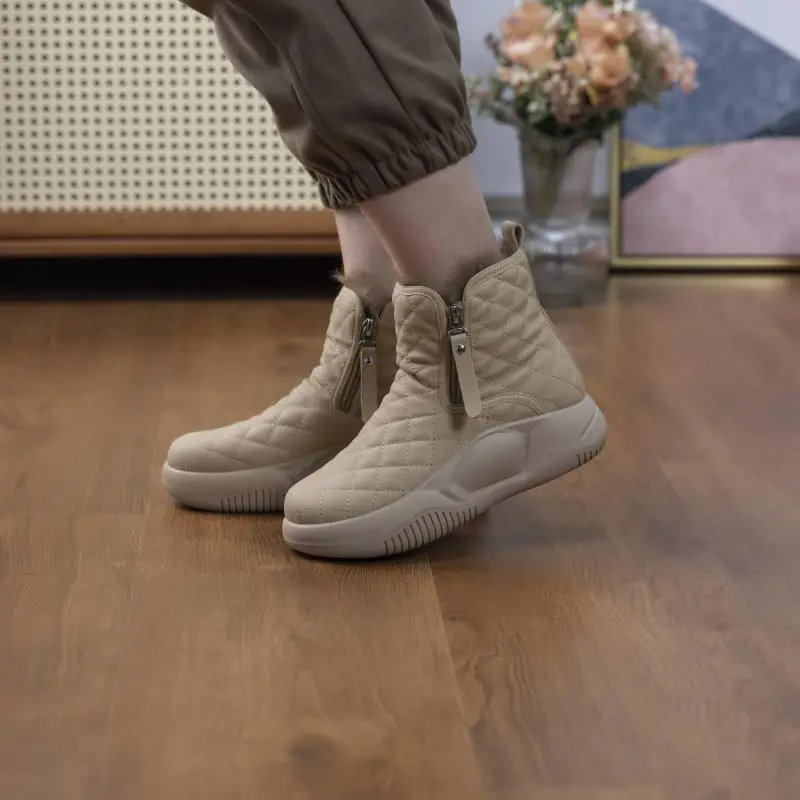 Thick Bottom Side Chain Warm Comfortable Snow Boots for Women In 2023 Winter New Fashion Casual Casual Short Boots for Women’s
Thick Bottom Side Chain Warm Comfortable Snow Boots for Women In 2023 Winter New Fashion Casual Casual Short Boots for Women’s