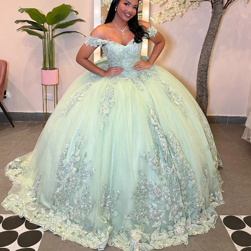 Sage Green Quinceanera Dresses 2024 Formal Luxury Party Beading Lace Appliques Sweet 15 Dress Graduation Ball Gwon Prom Gowns
Sage Green Quinceanera Dresses 2024 Formal Luxury Party Beading Lace Appliques Sweet 15 Dress Graduation Ball Gwon Prom Gowns