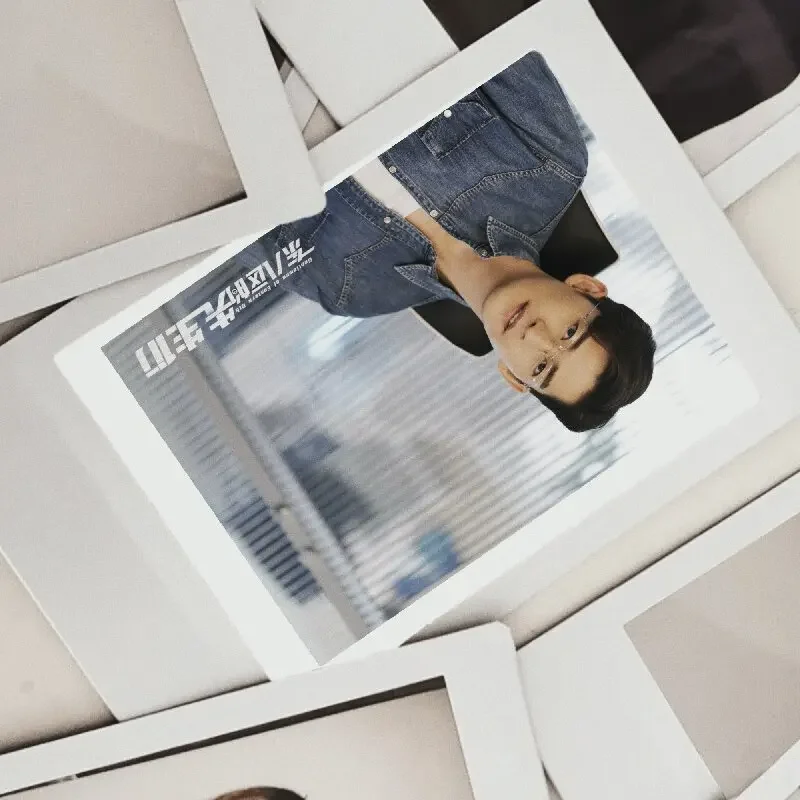 30/50 шт., неповторяющийся чехол журнала Чжан Хан, HD постер, ломо-карточка, ТВ, джентльменов Восточного, 8-го сериала, стильс Пай ли, 3-дюймовая маленькая карточка
30/50 шт., неповторяющийся чехол журнала Чжан Хан, HD постер, ломо-карточка, ТВ, джентльменов Восточного, 8-го сериала, стильс Пай ли, 3-дюймовая маленькая карточка