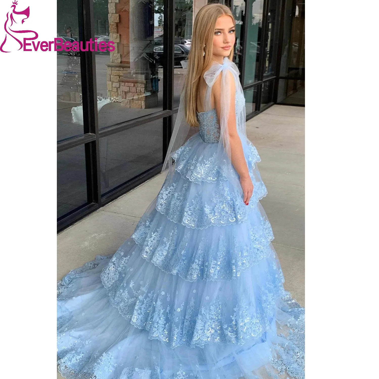 A Line Prom Dress Long Evening Gown Tulle Ruffle Lace Appliques Formal Party Dress for Women 2024 A Line Vestidos De Gala Mujer
A Line Prom Dress Long Evening Gown Tulle Ruffle Lace Appliques Formal Party Dress for Women 2024 A Line Vestidos De Gala Mujer