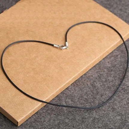 40CM Leather Cowhide Rope Necklace Pendant Crystal Jewelry DIY Material Handmade Accessory
40CM Leather Cowhide Rope Necklace Pendant Crystal Jewelry DIY Material Handmade Accessory