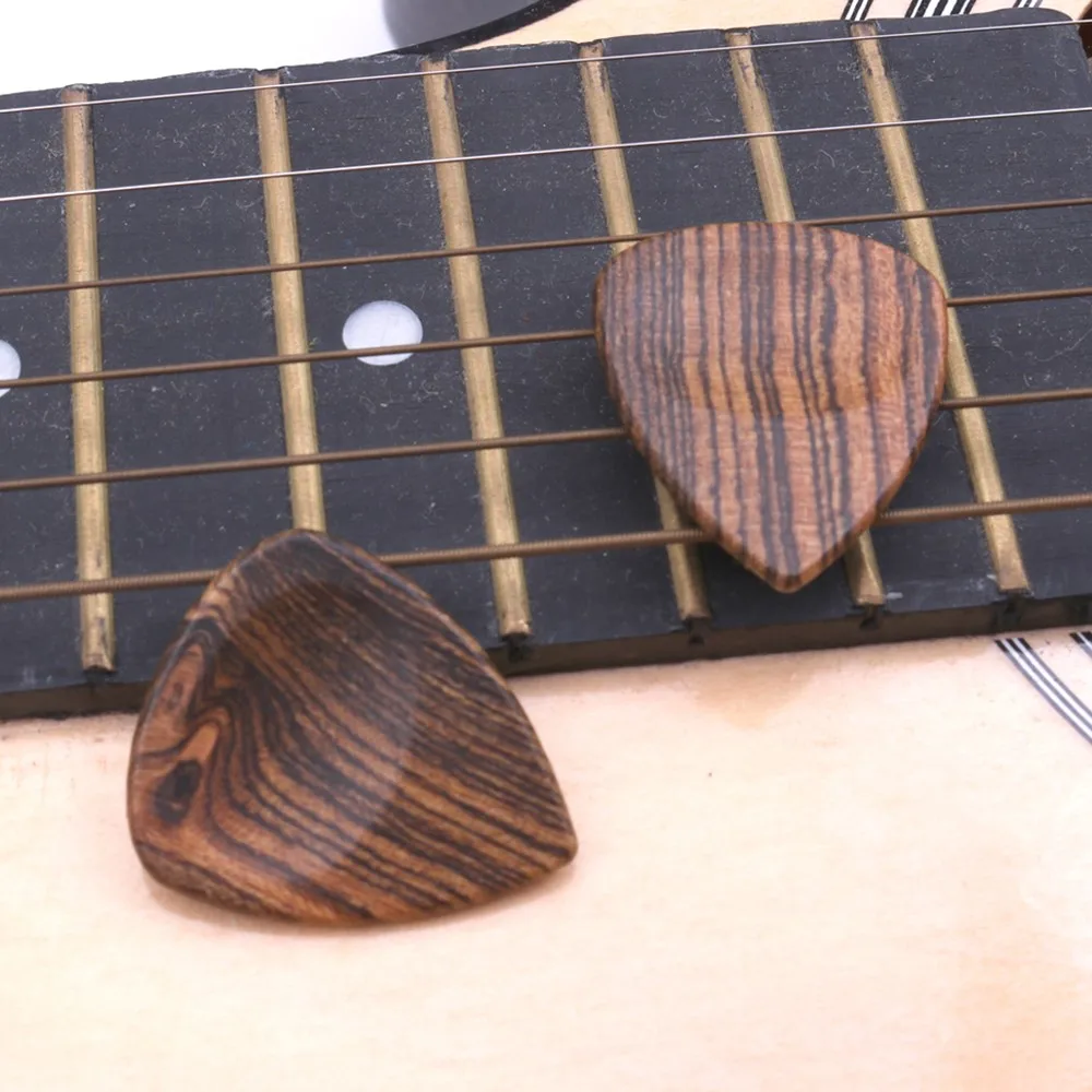 Wood Acoustic Guitar Picks Plectrums Red Black Sandalwood Rosewood Maple Olive Heart Shape Basses Parts Accessories Plectrums
Wood Acoustic Guitar Picks Plectrums Red Black Sandalwood Rosewood Maple Olive Heart Shape Basses Parts Accessories Plectrums