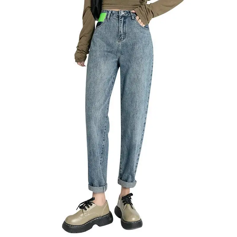 2023 Spring Autumn new Womens Haren Jeans Retro blue Women Straight Loose High Waist Slim Female Daddy Radish Pants Ankle Length 
2023 Spring Autumn new Womens Haren Jeans Retro blue Women Straight Loose High Waist Slim Female Daddy Radish Pants Ankle Length