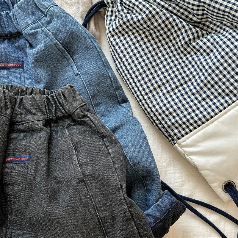 2025 Winter New Children Plus Velvet Thick Jeans Letter Print Girls Trousers Baby Boy Fleece Denim Pants Kids Warm Pants 35 S63075d7df5654fe7999c844a7031567bt
