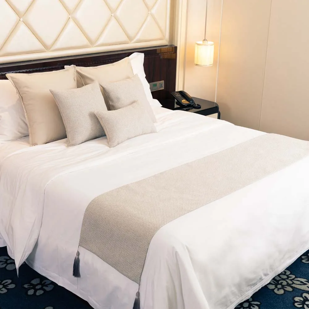 Nordic Style Bed Runner Two-sided Design Solid Color Hotel Bedroom Decor Runners Bed Tail Towel Pillowcase Home Bed Flag
Nordic Style Bed Runner Two-sided Design Solid Color Hotel Bedroom Decor Runners Bed Tail Towel Pillowcase Home Bed Flag