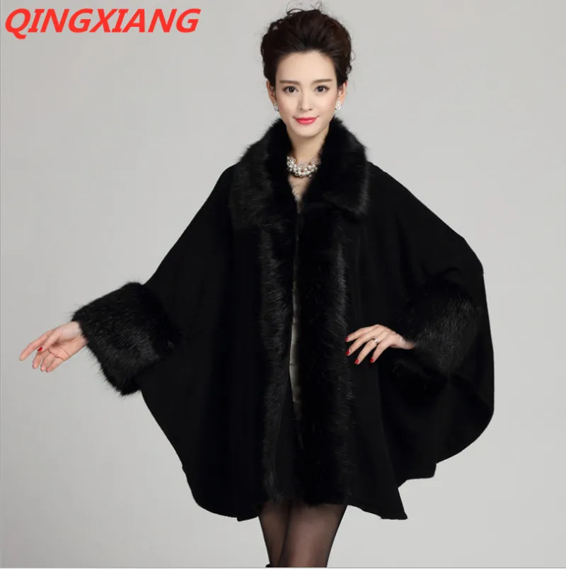 New Plus Size Batwing Sleeve Cardigan Cloak Women Autumn Winter Faux Fox Fur Collar Thick Warm Cashmere Long Loose Poncho Coat
New Plus Size Batwing Sleeve Cardigan Cloak Women Autumn Winter Faux Fox Fur Collar Thick Warm Cashmere Long Loose Poncho Coat