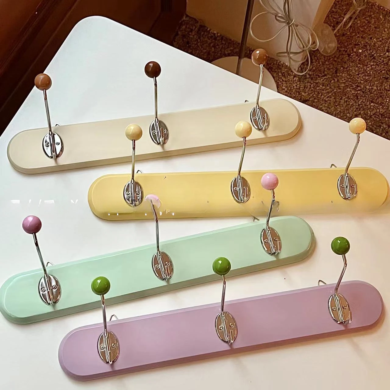 Morning and evening to eat ins wall hanging clothes hook decoration B&B coffee clothing store in antique solid wood hangers
Morning and evening to eat ins wall hanging clothes hook decoration B&B coffee clothing store in antique solid wood hangers