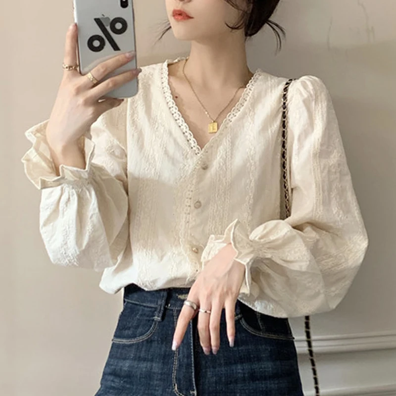 Spring Autumn New Solid Color Fashion V-neck Shirt High Street Casual Elegant Pleated Button Cardigan Jacquard Weave Chic Tops
Spring Autumn New Solid Color Fashion V-neck Shirt High Street Casual Elegant Pleated Button Cardigan Jacquard Weave Chic Tops