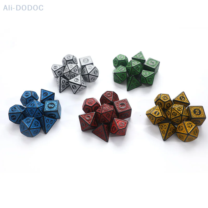 Набор многогранных игральных костей для настольных игр DND, набор резных костей с узором
Набор многогранных игральных костей для настольных игр DND, набор резных костей с узором