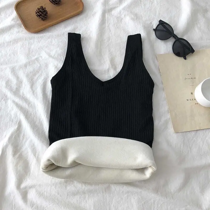 Warm Vest Women Winter Underwear Tops Velvet Thick Thermal Underwear Female Bottoming V Neck Solid Color Thremo Tank Top
Warm Vest Women Winter Underwear Tops Velvet Thick Thermal Underwear Female Bottoming V Neck Solid Color Thremo Tank Top