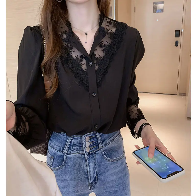 

Lace Bottoming shirt for Women Spring and Autumn New Design Sense Niche Style Scheming Top Chiffon Stitching