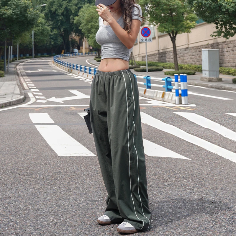 Women's Side Striped Jogging Pants Paired with Drawstring Cuffs New Personalized Side Drawstring Casual Elastic Waist Long Pants
Women's Side Striped Jogging Pants Paired with Drawstring Cuffs New Personalized Side Drawstring Casual Elastic Waist Long Pants