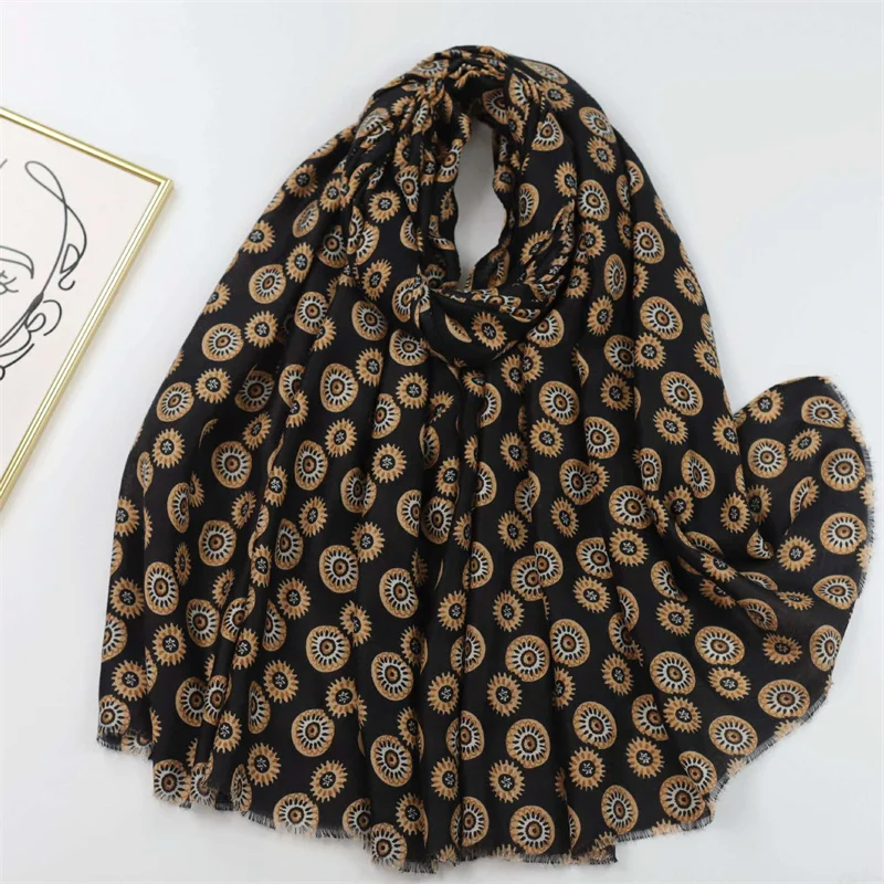 

Winter Thick Viscose Scarves Women Vintage Bohemian Floral Fringe Shawls And Wraps Pashmina Stole Bufandas Muslim Sjaal 180*90Cm