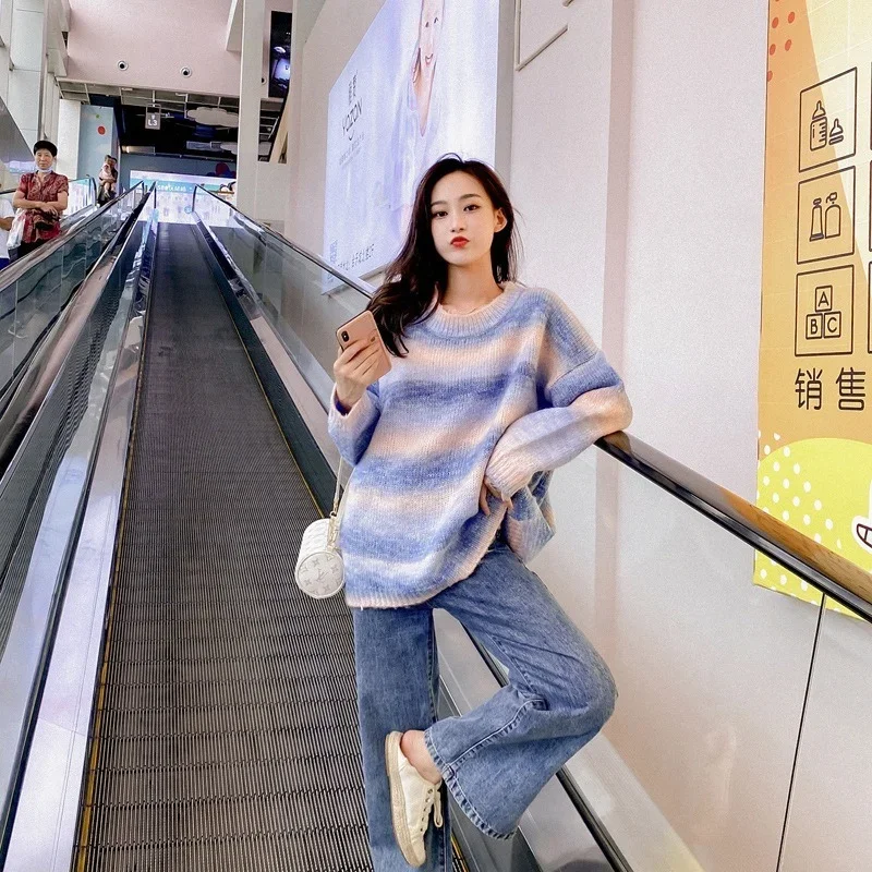 Chic Rainbow Stripes Pullover Sweaters Women O-Neck Loose Casual Knitted Jumpers Autumn Winter New Fashion Leisure Knit Sweater
Chic Rainbow Stripes Pullover Sweaters Women O-Neck Loose Casual Knitted Jumpers Autumn Winter New Fashion Leisure Knit Sweater