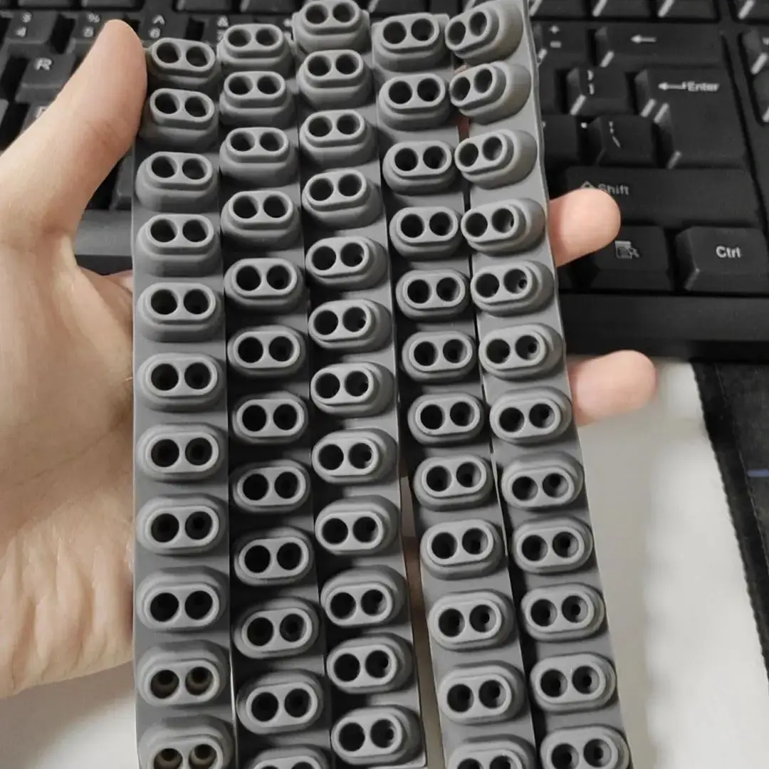 Проводящая Резиновая полоса для Yamaha KB-280/220/290/295/S650/S550Contact Pad Button D-Pad
Проводящая Резиновая полоса для Yamaha KB-280/220/290/295/S650/S550Contact Pad Button D-Pad