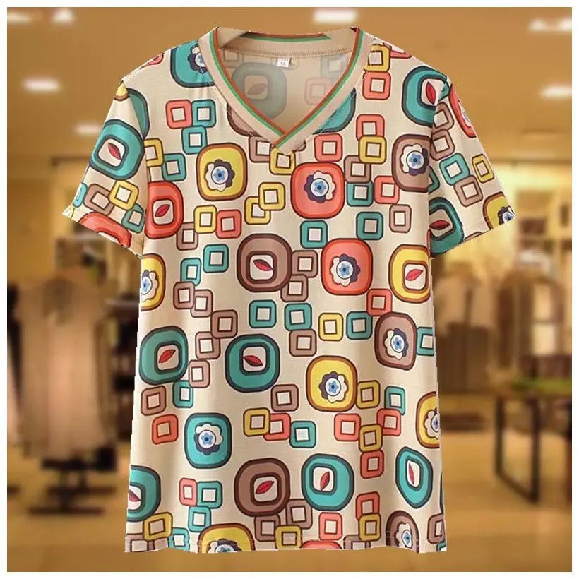 Summer New Mom's Top Age Reducing Women's T-shirt Short Sleeve Loose Slim Bottoming Shirt V Neck Print Pullovers XL-7XL
Summer New Mom's Top Age Reducing Women's T-shirt Short Sleeve Loose Slim Bottoming Shirt V Neck Print Pullovers XL-7XL