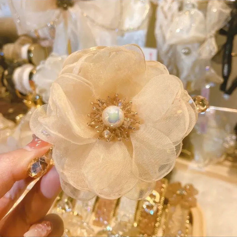 Retro Pearl Big Flower Hair Claws Clasp Lady Elegant Super Fairy Chiffon Horsetail pin Headdress Accessories for Women
Retro Pearl Big Flower Hair Claws Clasp Lady Elegant Super Fairy Chiffon Horsetail pin Headdress Accessories for Women
