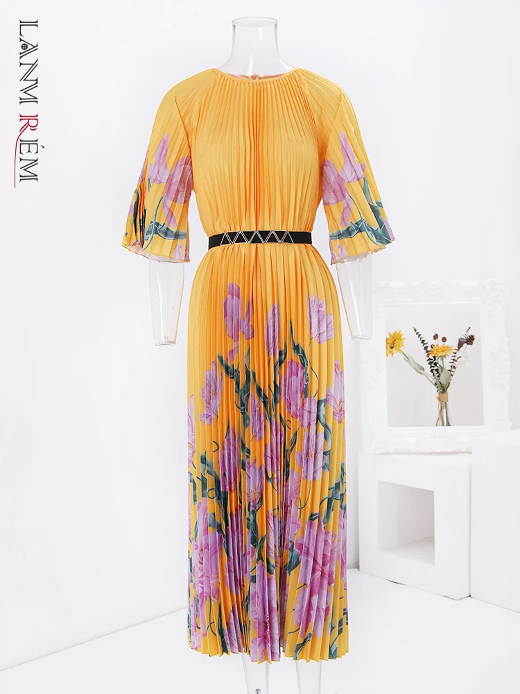 Платье женское Плиссированное длинное с круглым вырезом и цветочным принтом
Платье женское Плиссированное длинное с круглым вырезом и цветочным принтом