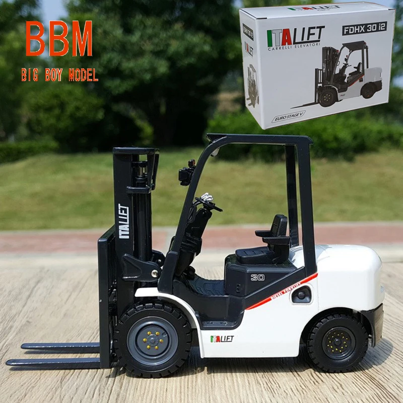 Diecast 1/25 Scale ITALIFT FDHX 30 I2 Internal Combustion Engine Forklift Simulation Alloy Forklift Model Static Display
Diecast 1/25 Scale ITALIFT FDHX 30 I2 Internal Combustion Engine Forklift Simulation Alloy Forklift Model Static Display