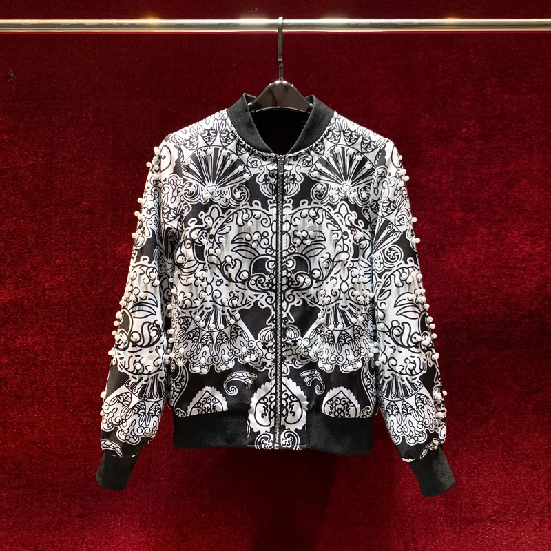 New European and American women's wear for winter 2022 Long sleeve zipper heavy duty bead vintage print fashion short coat
New European and American women's wear for winter 2022 Long sleeve zipper heavy duty bead vintage print fashion short coat