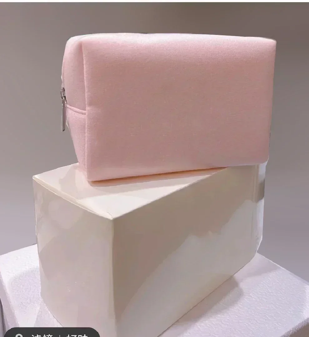 Новая Водонепроницаемая дорожная косметичка, портативная косметичка, Вместительная дорожная сумка, органайзер для косметики, хранение туалетных принадлежностей
Новая Водонепроницаемая дорожная косметичка, портативная косметичка, Вместительная дорожная сумка, органайзер для косметики, хранение туалетных принадлежностей