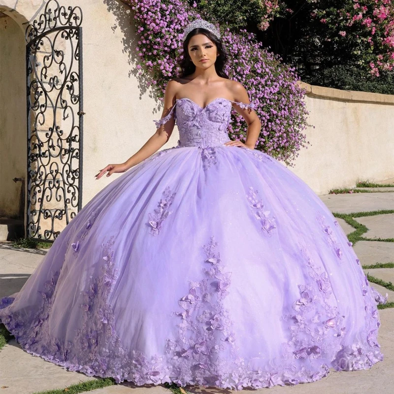 

Lavender Quinceanera Dress Sweetheart 3D Bow Butterfly Lace Ball Gown With Cape Crystal Sweet 15 Vestidos De XV Años