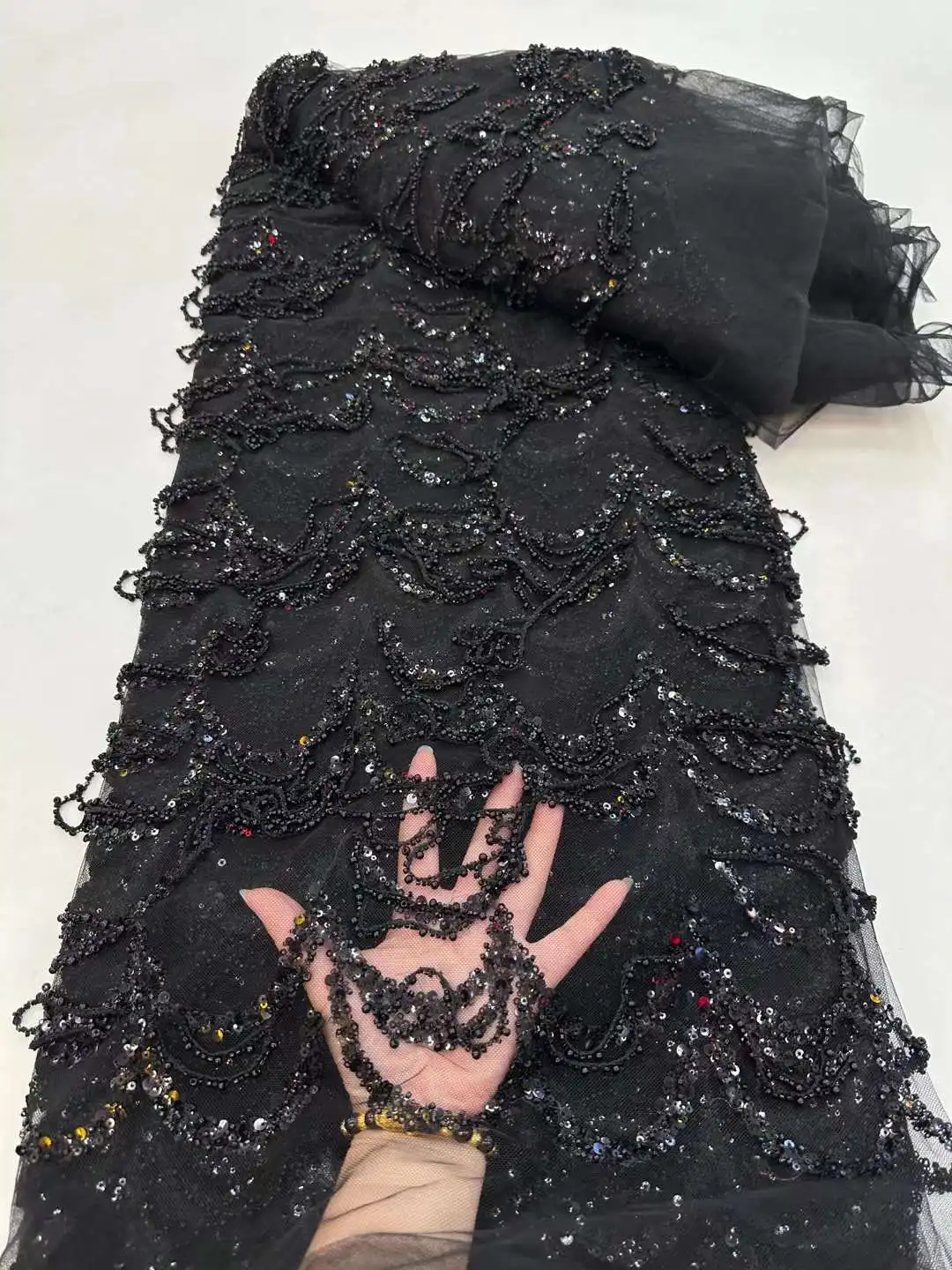 SU5042023 new black heavy industry bead tube fashion beads tassel sequin embroidery, high-end party dress design fabric/5yards
SU5042023 new black heavy industry bead tube fashion beads tassel sequin embroidery, high-end party dress design fabric/5yards