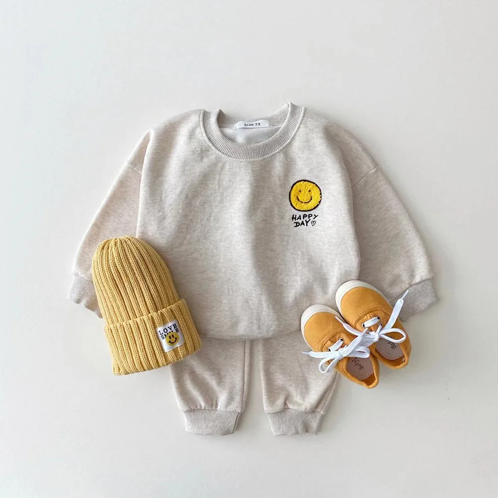 Ins Korean Baby Boys Girls Clothing Sets Autumn Kids Sports Smiling Face Sweatshirt Pants 2Pcs Suit Toddler Casual Outfits
Ins Korean Baby Boys Girls Clothing Sets Autumn Kids Sports Smiling Face Sweatshirt Pants 2Pcs Suit Toddler Casual Outfits