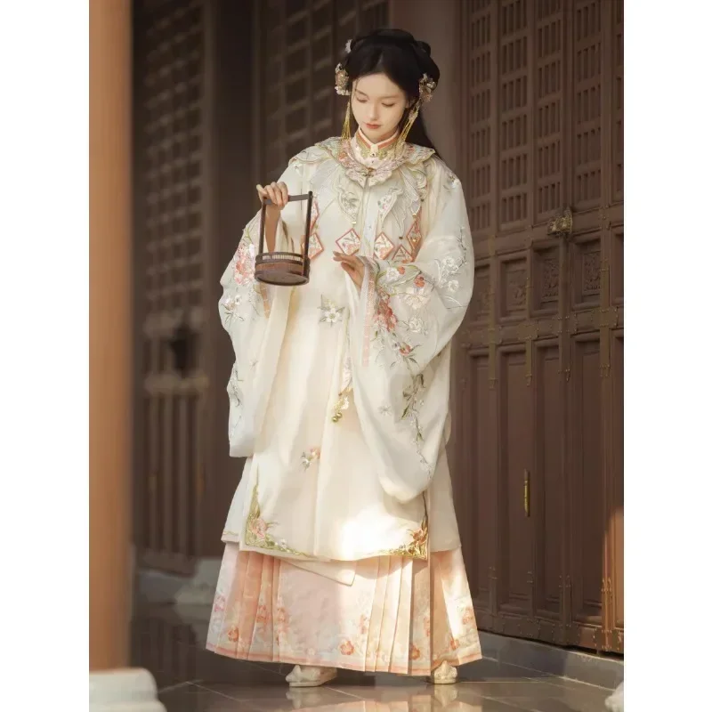 

Ming Dynasty Heavy Industry Embroidery Cloud Shoulder Stand Collar Robe Horse Face Skirt Hanfu Dress 3pcs Women Princess Dress