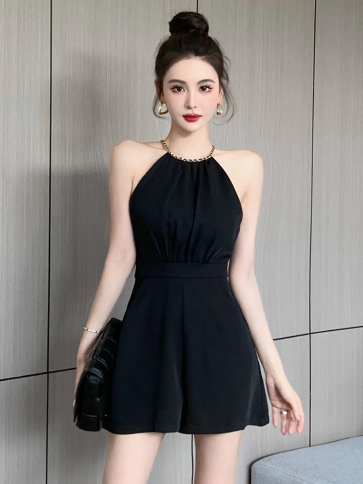 

Women Elasticized Drawstring Waist Double Pockets Jumpsuit Shorts Female Solid Color Sleeveless O Neck Back Rompers 2024 T161