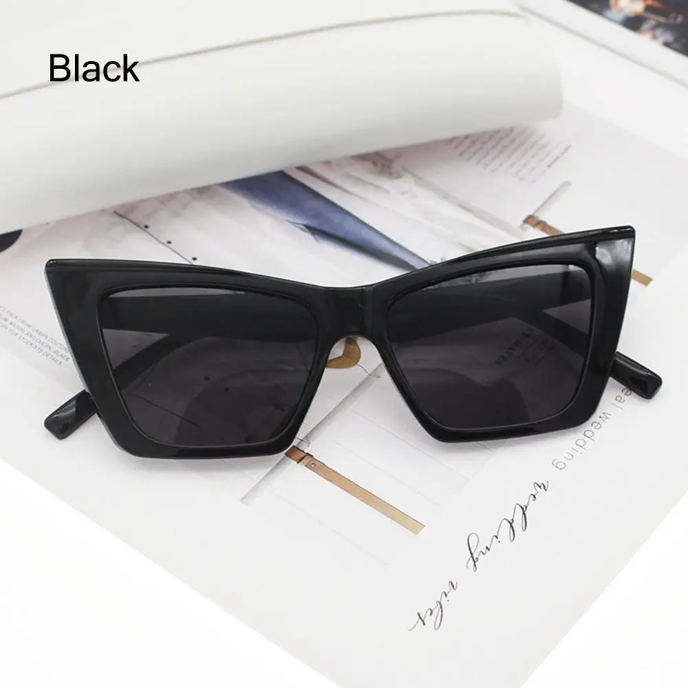 Y2K Cat Eye Sunglasses for Women/Men Trendy Vintage Square Sun Glasses UV400 Protection Shades for Beach Fashion Accessories
Y2K Cat Eye Sunglasses for Women/Men Trendy Vintage Square Sun Glasses UV400 Protection Shades for Beach Fashion Accessories