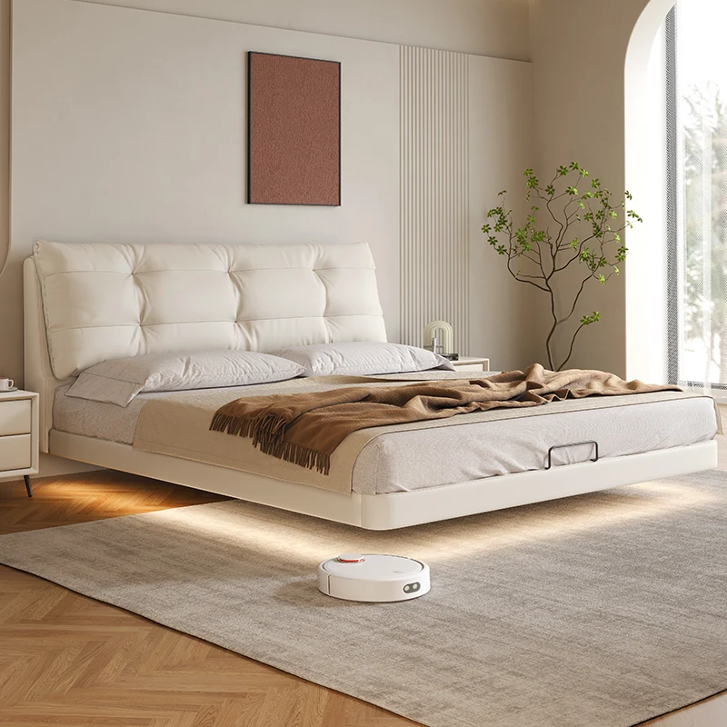 

Cream wind suspension bed 1.5m leather bed Italian style minimalist master bedroom wedding bed 1.8m simple and modern