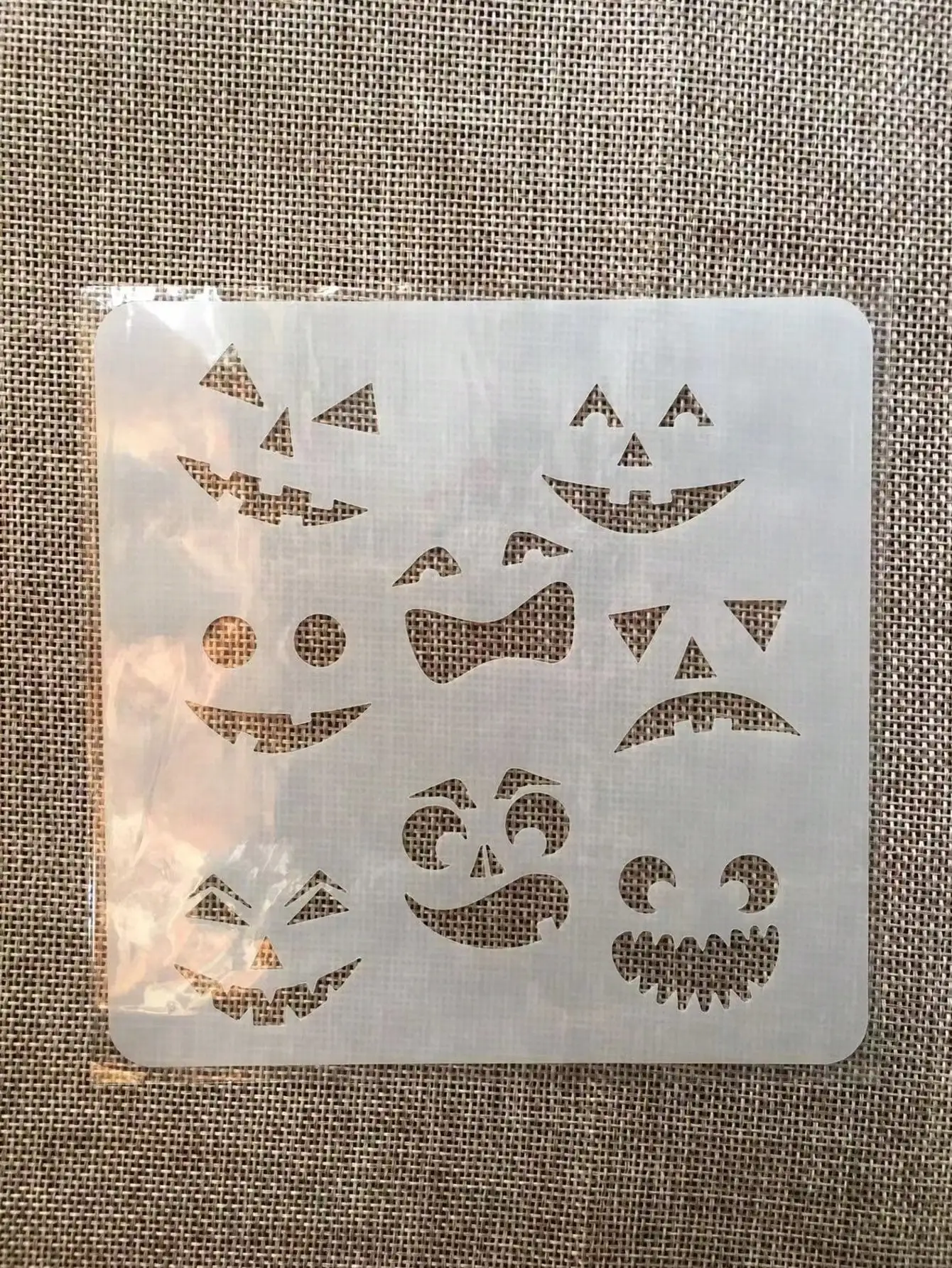 13cm Halloween Ghost DIY Layering Stencils Wall Painting Scrapbook Coloring Embossing Album Decorative Template
13cm Halloween Ghost DIY Layering Stencils Wall Painting Scrapbook Coloring Embossing Album Decorative Template