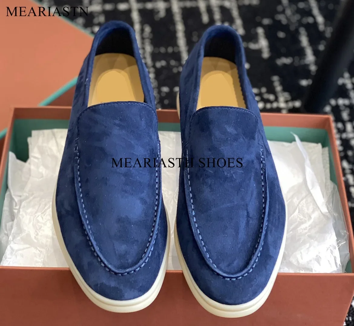 

Luxury Designer LP Suede Shoes Summer Charms Embellished Walk Suede Loafers Couple Mens Womens Leather Casual Slip on Flats Shoe