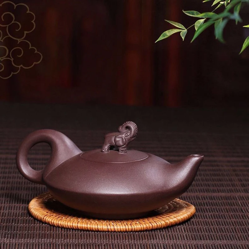 

180CC Yixing Clay Teapot Elephant Design Lid Household Kung Fu Teaware Ceramic Kettle Raw Ore Teapots Tea Ceremony Supplies