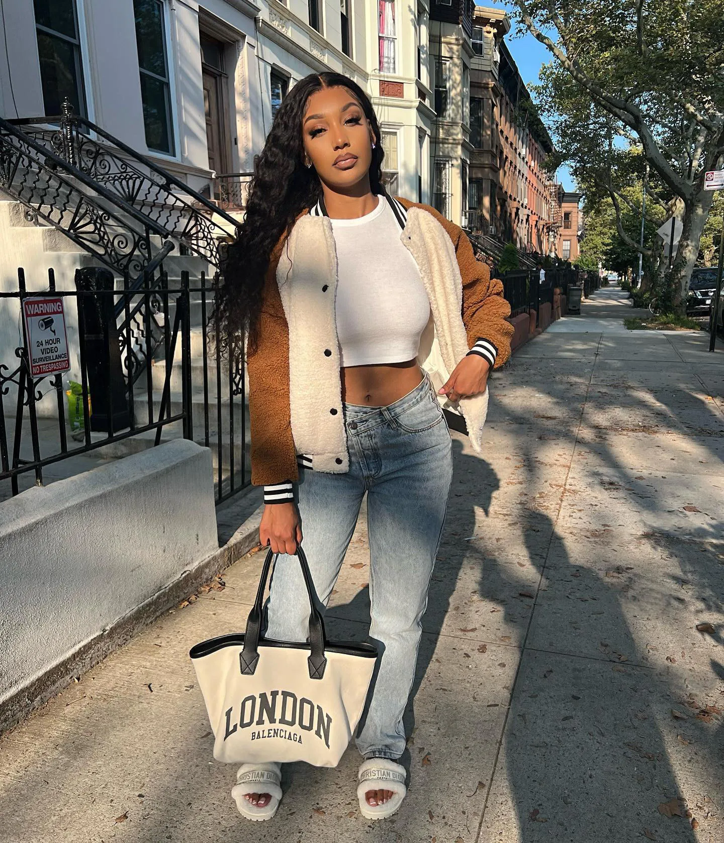 2023 Autumn Winter Patchwork Long Sleeve Single Breasted Jackets Women Casual Street Fashion Stand Neck Baseball Outerwear
2023 Autumn Winter Patchwork Long Sleeve Single Breasted Jackets Women Casual Street Fashion Stand Neck Baseball Outerwear