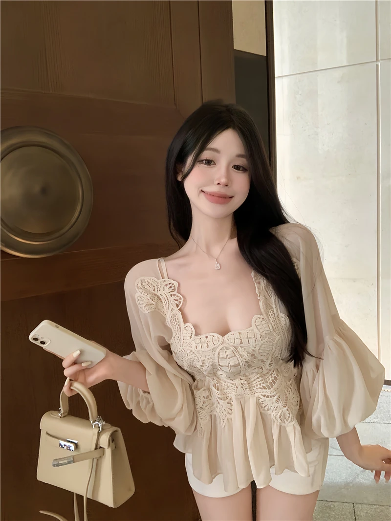 

New Sweet Hot Girl Apricot Patchwork Lace Chiffon Top Women Spring Summer Square Collar Bubble Sleeve Top Camisole Two-Piece Set
