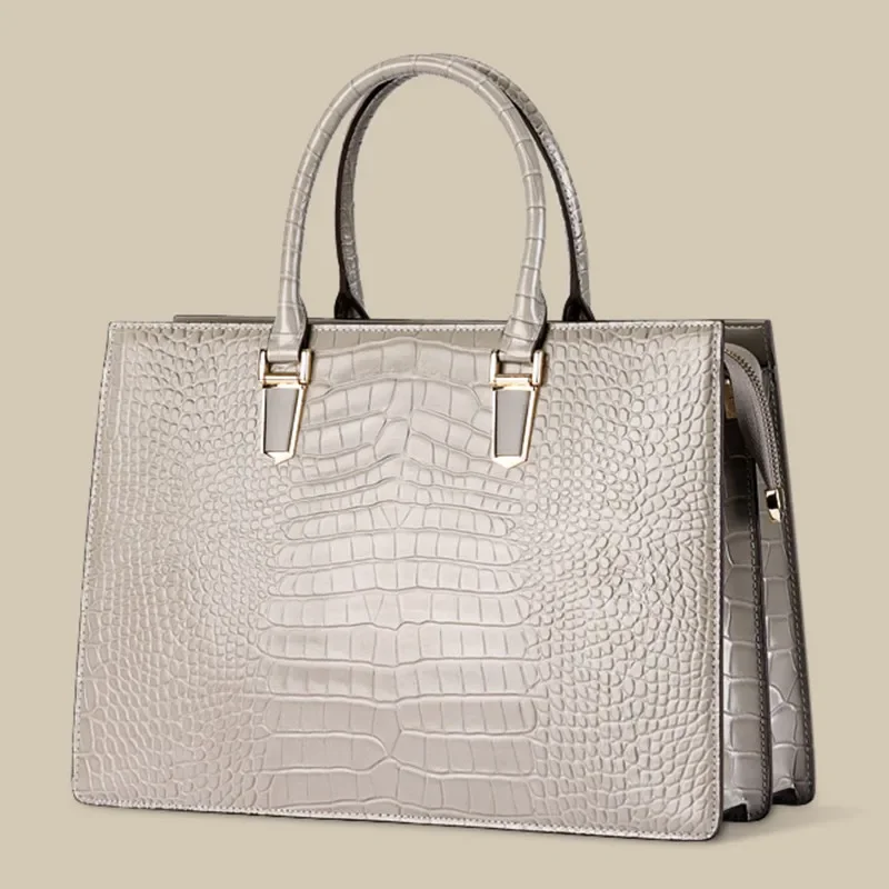 Briefcase First Layer Cowhide Women Handbags Genuine Leather Lady Shoulder Messenger Bag Large Capacity Commuter Big Tote Bags
Briefcase First Layer Cowhide Women Handbags Genuine Leather Lady Shoulder Messenger Bag Large Capacity Commuter Big Tote Bags