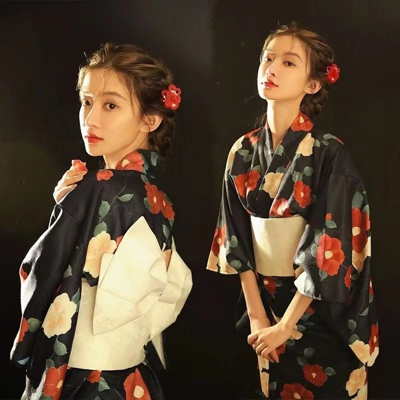 Japanese traditional Yukata kimono and Obi retro women's evening dress geisha kimono retro women's stage show costume
Japanese traditional Yukata kimono and Obi retro women's evening dress geisha kimono retro women's stage show costume
