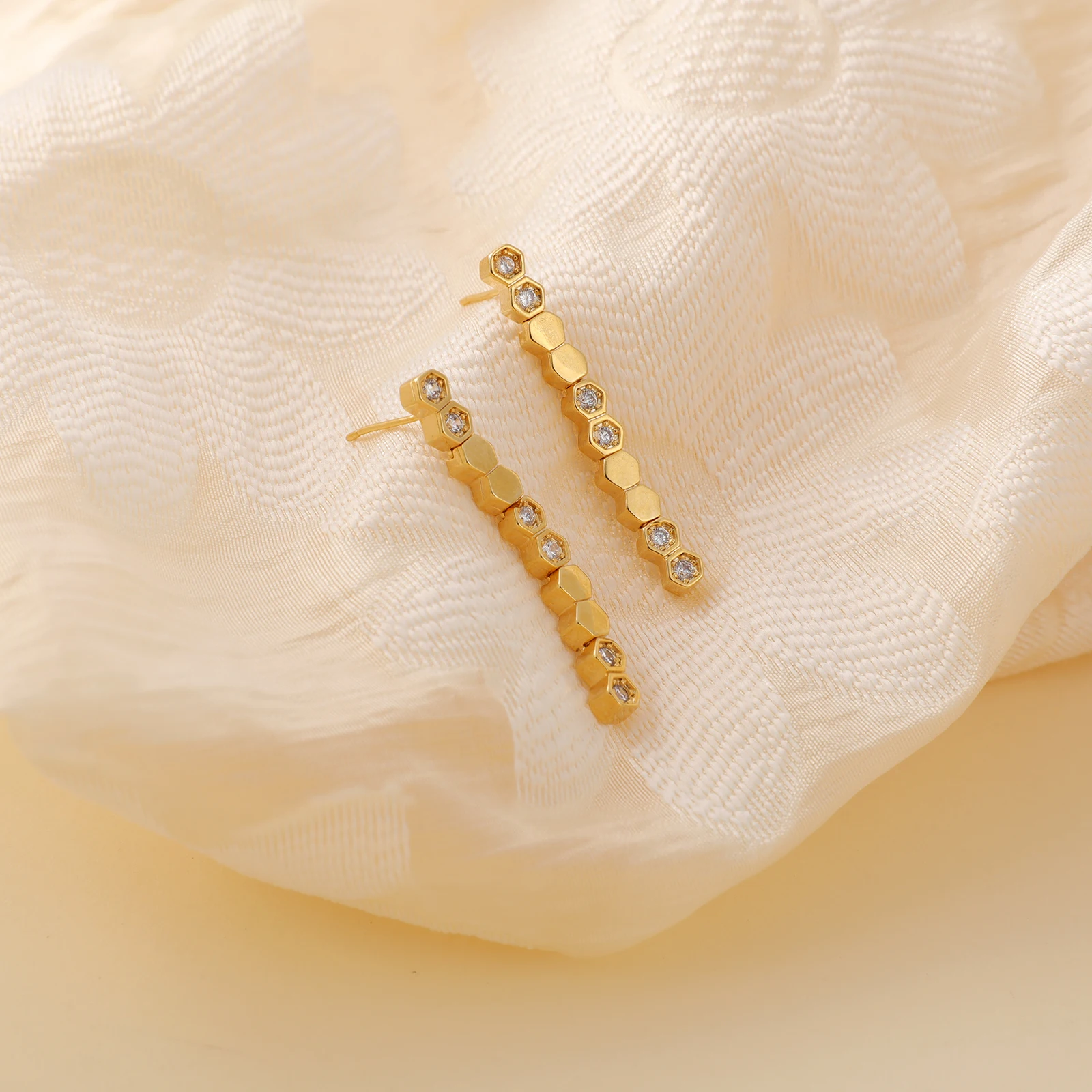 Classic 3 Color Gold Plated Women's Bracelet Ring Ear Stud Necklace Wedding Party Zircon Crystal Engagement Dubai Bridal Jewelry 5 Mallzona S649db62d26cc42efb33e432887b5b909L Classic 3 Color Gold Plated Women's Bracelet Ring Ear Stud Necklace Wedding Party Zircon Crystal Engagement Dubai Bridal Jewelry Mallzona