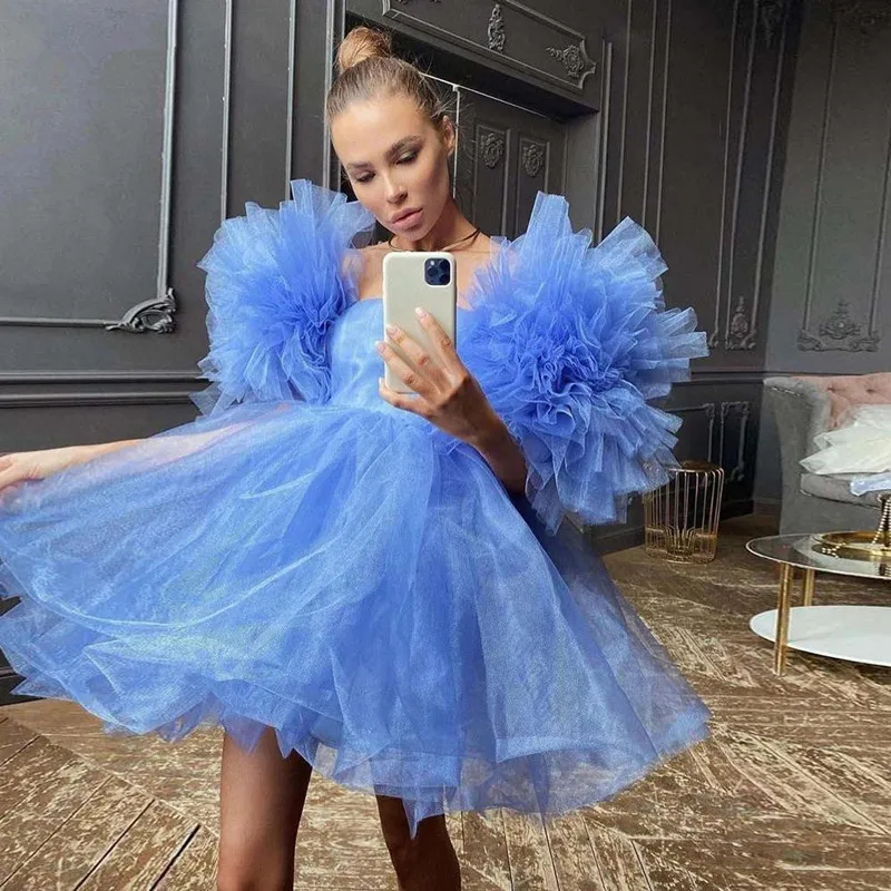 Cascading Ruffles Puffy Sleeves Homecoming Dresses Ruched Short Prom Gowns Zipper Back Princess Party Bride Wear Vestidos
Cascading Ruffles Puffy Sleeves Homecoming Dresses Ruched Short Prom Gowns Zipper Back Princess Party Bride Wear Vestidos