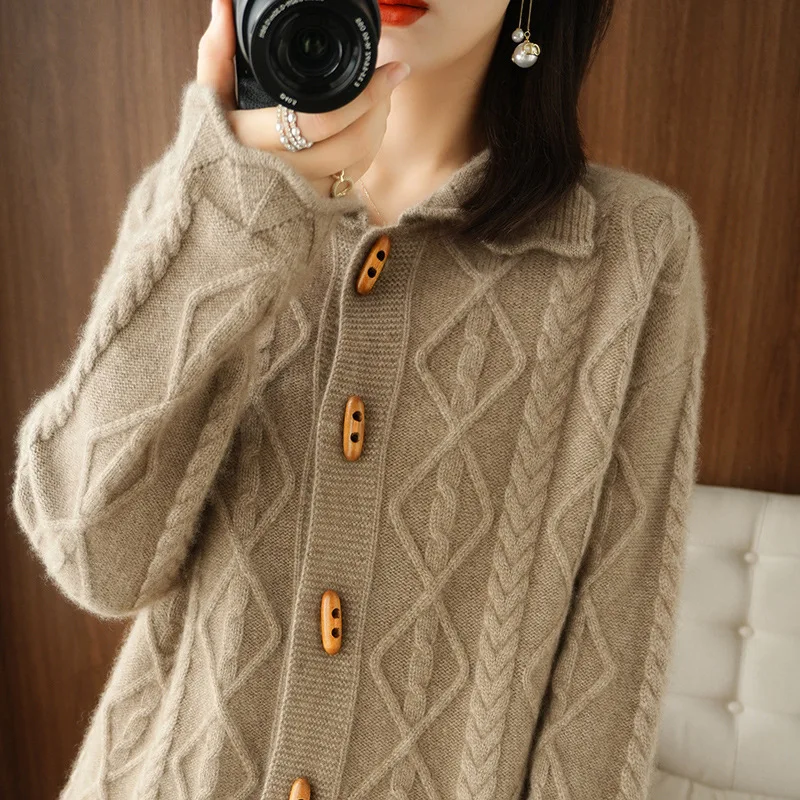 AutumnWinter Long Sleeve Solid Thick Women's Cardigan Keep Warm Sweater Fashion Versatile Elegant Lady Tops Chic Female Clothes
AutumnWinter Long Sleeve Solid Thick Women's Cardigan Keep Warm Sweater Fashion Versatile Elegant Lady Tops Chic Female Clothes