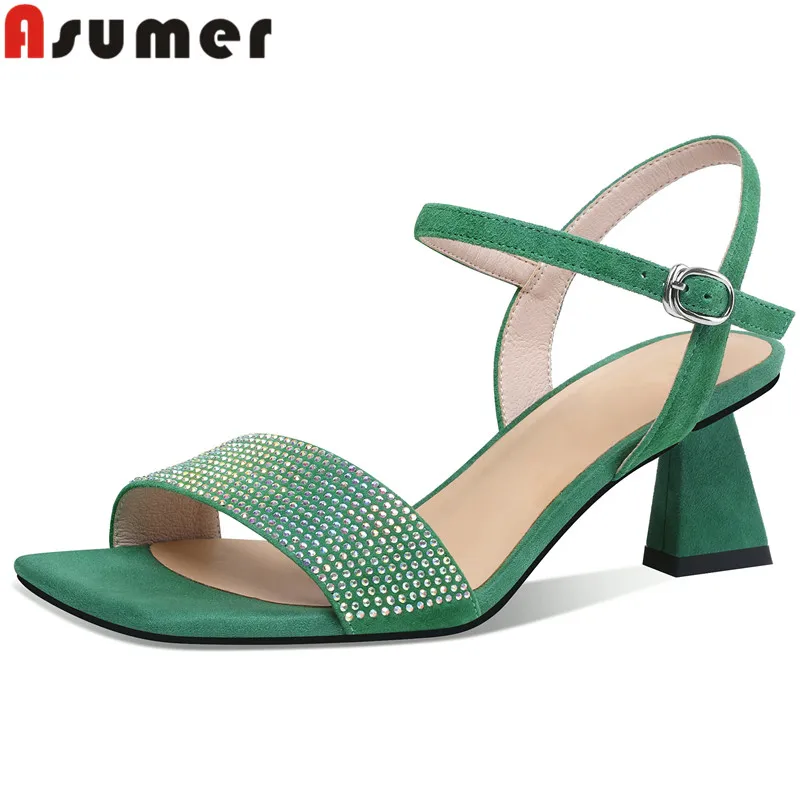 ASUMER 2022 New Buckle Kid Suede Women Sandals Top Quality Thick High Heels Sandals Popular Ladies Dress Shoes
ASUMER 2022 New Buckle Kid Suede Women Sandals Top Quality Thick High Heels Sandals Popular Ladies Dress Shoes