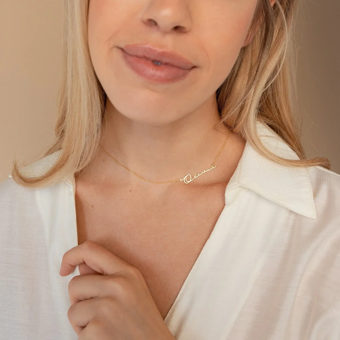 Ожерелье-чокер из нержавеющей стали с именем офтальона 
Ожерелье-чокер из нержавеющей стали с именем офтальона